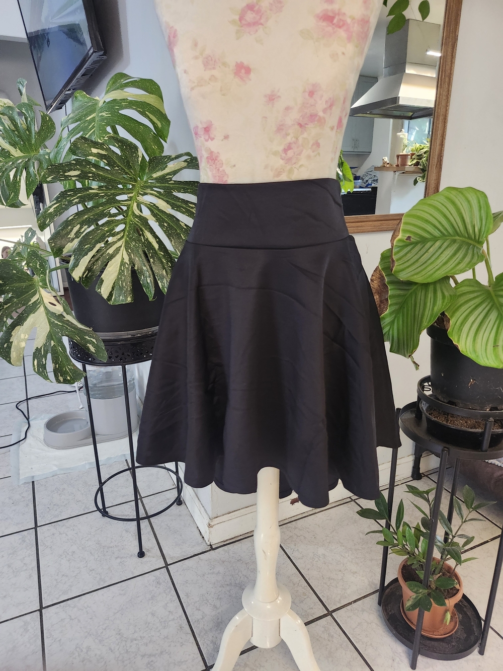 Women's Asymmetrical Black Skirt - High Waist Flare - Picture 2 of 3